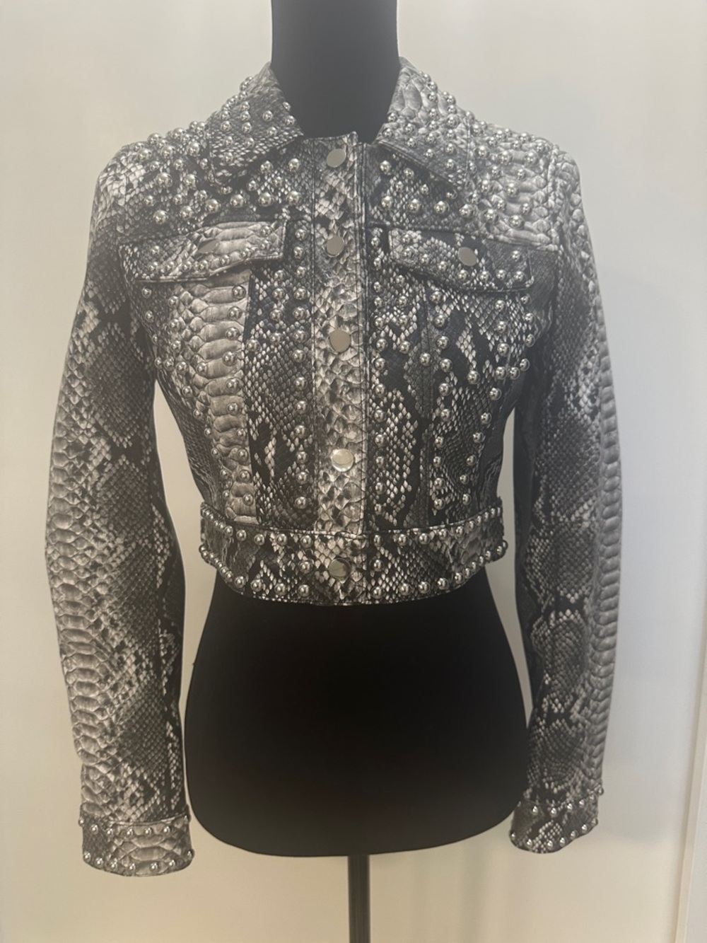 Nasty Gal Black & Gray Snake-Print Cropped Silver Stud Jacket Very Rare!